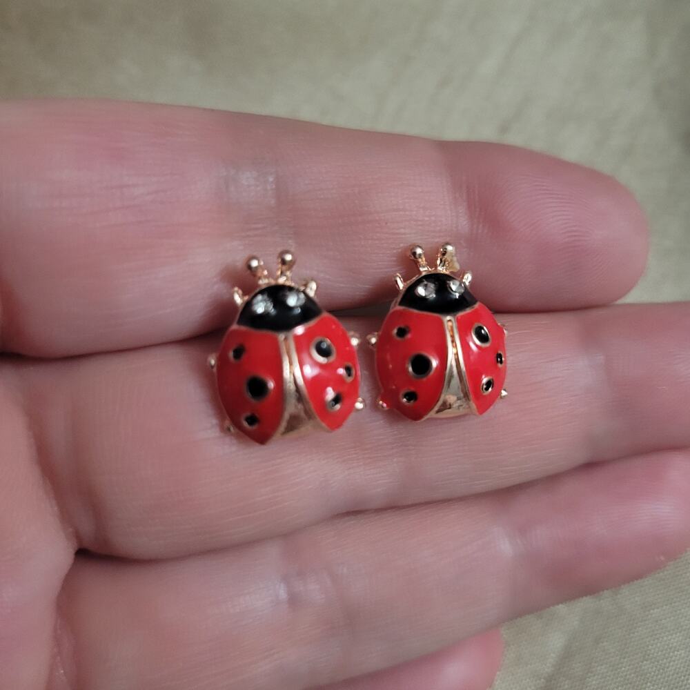 Cute ladybug post earrings, red and gold tone